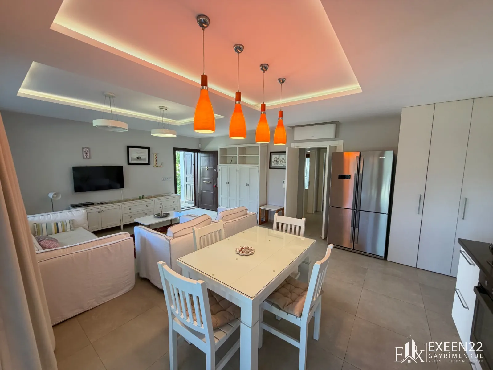 YALIKAVAK MARİNAYA 50 ADIM SİTE İÇERİSİNDE BAHÇE KATI 2+1  KİRALIK DAİRE