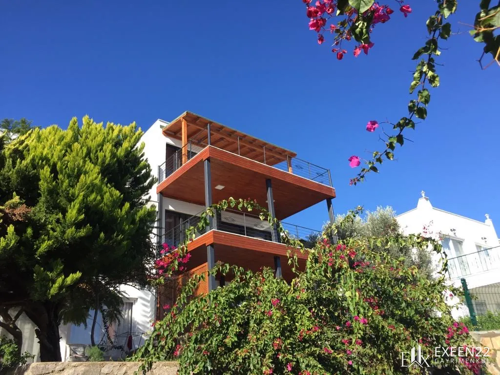 BODRUM GÜNDOĞANDA DENİZE 350MT 2+1  KİRALIK DAİRE