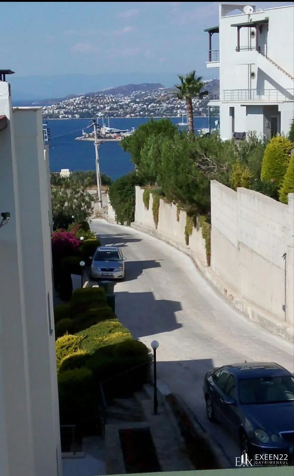 BODRUM YALIKAVAKTA DENİZ MANZARALI 1+1 DAİRE