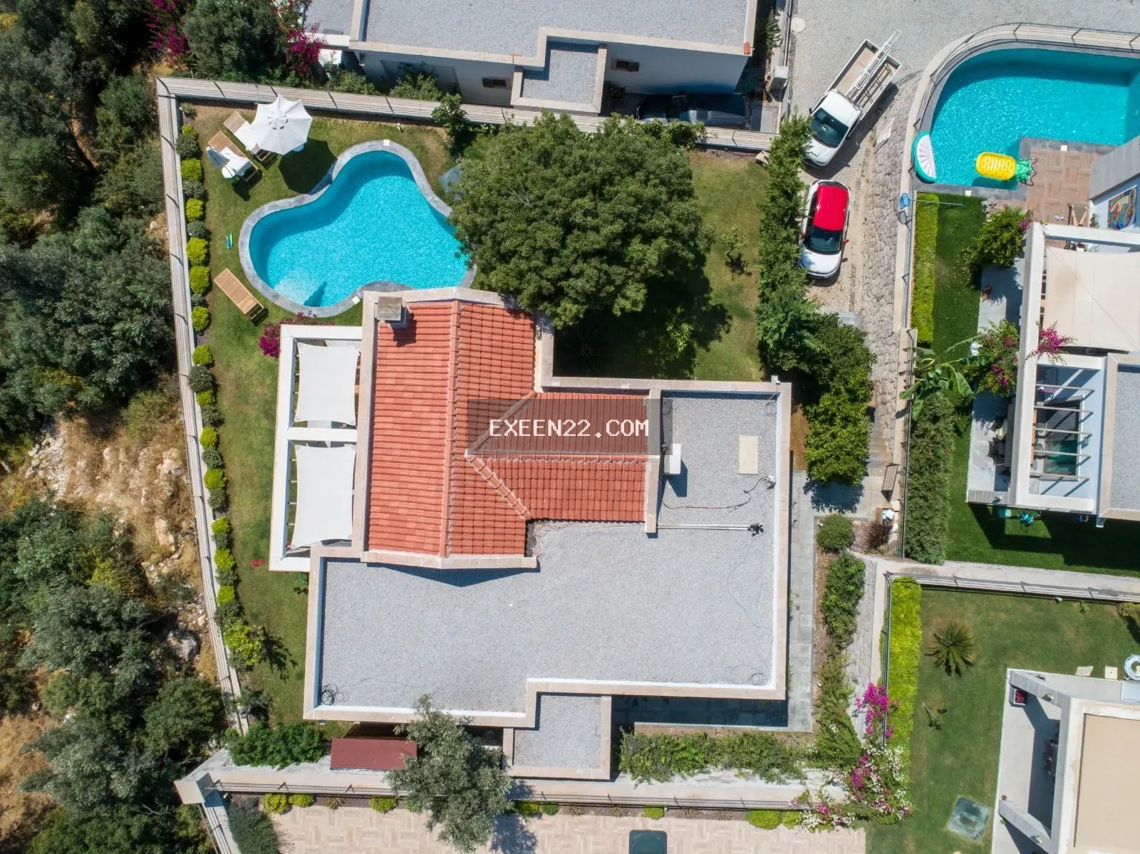 BODRUM YALIKAVAK'TA TEK KATLI ÖZEL HAVUZLU MÜSTAKİL VİLLA