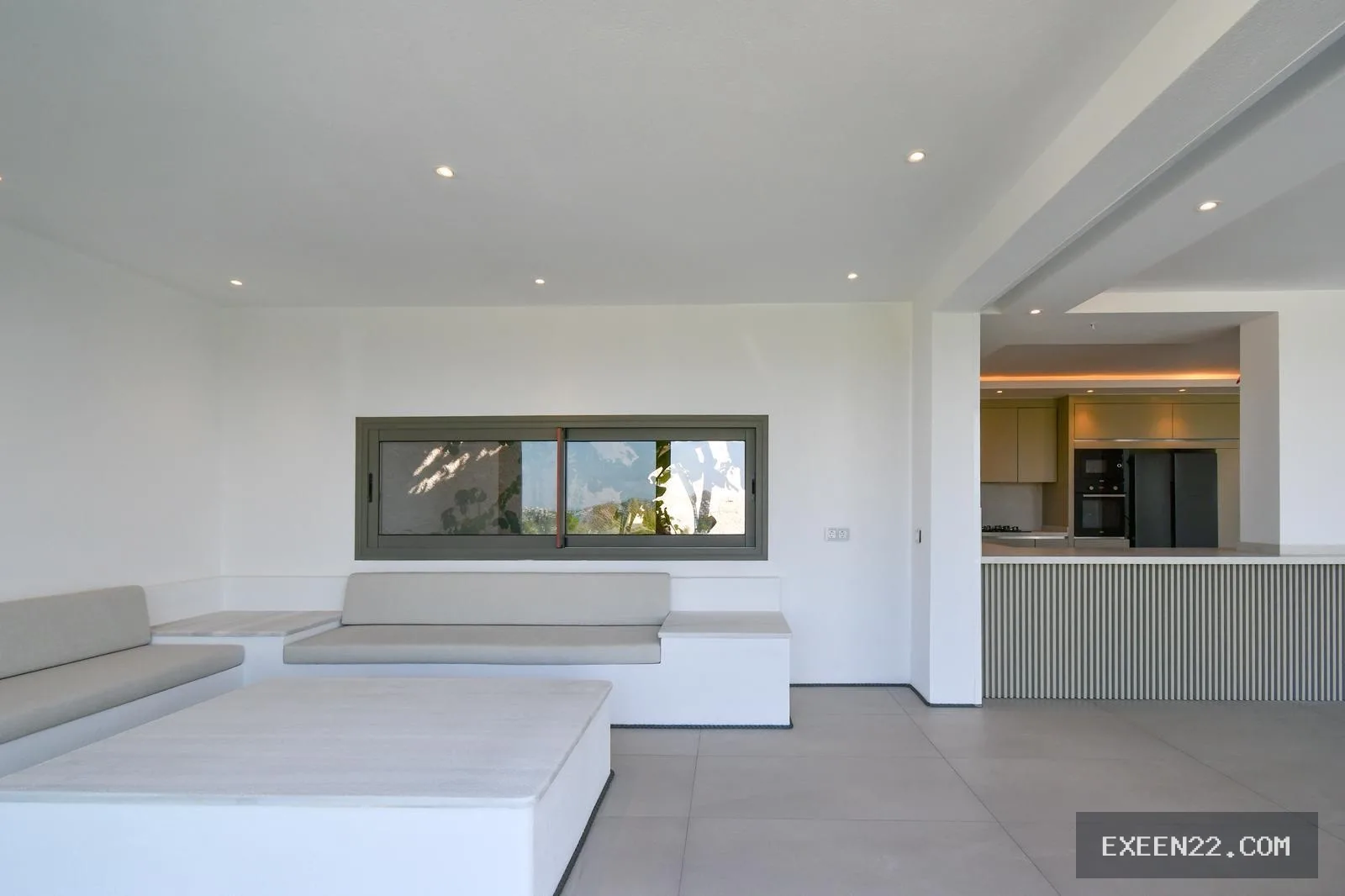 YALIKAVAK MERKEZ'DE MARİNAYA YÜRÜME MESAFESİNDE 1.000 M2 ARSA İÇERİSİNDE MÜSTAKİL LUXURY VİLLA