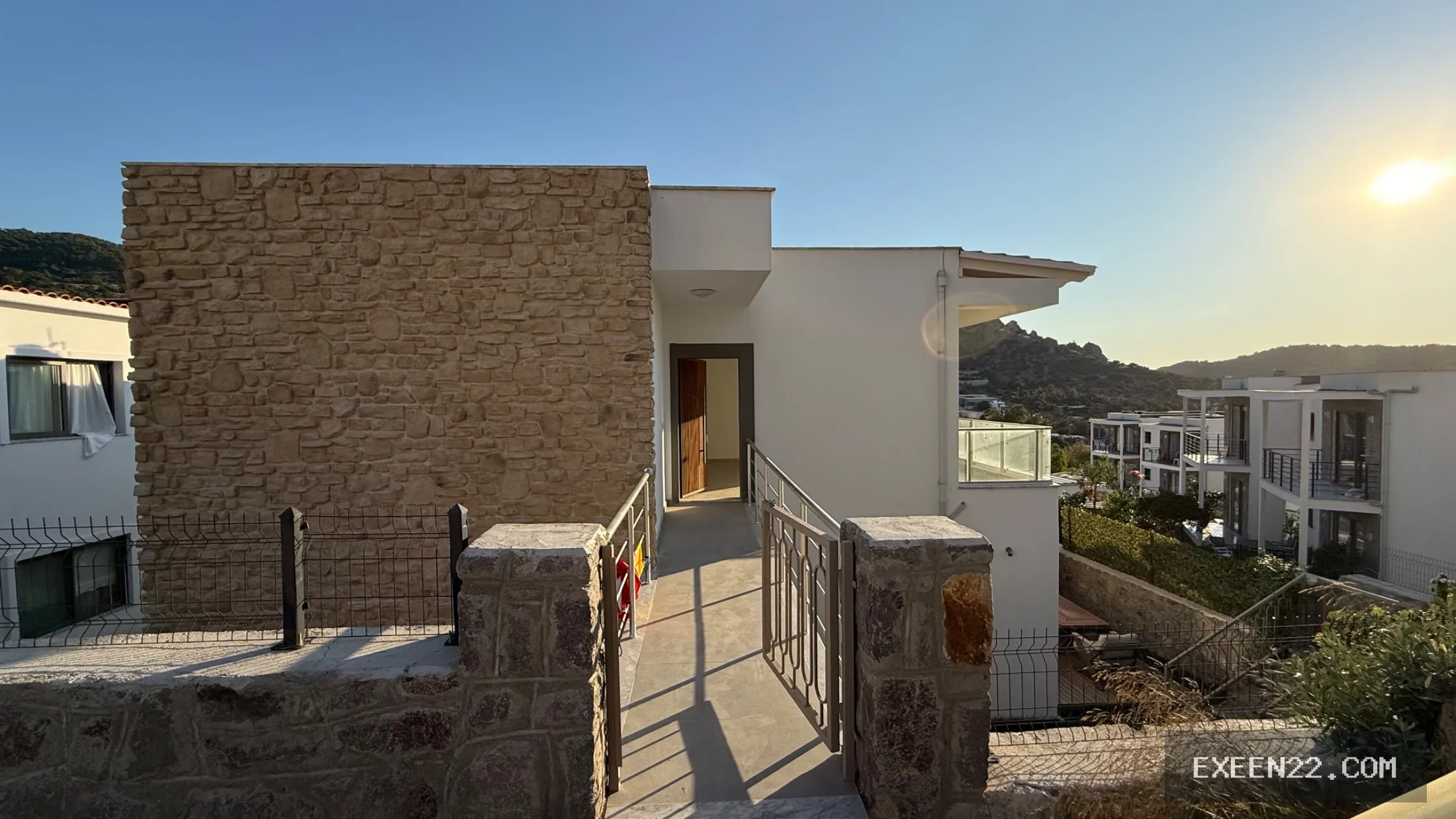 GÜNDOĞANDA SATILIK ÜST KAT SIFIR DAİRE