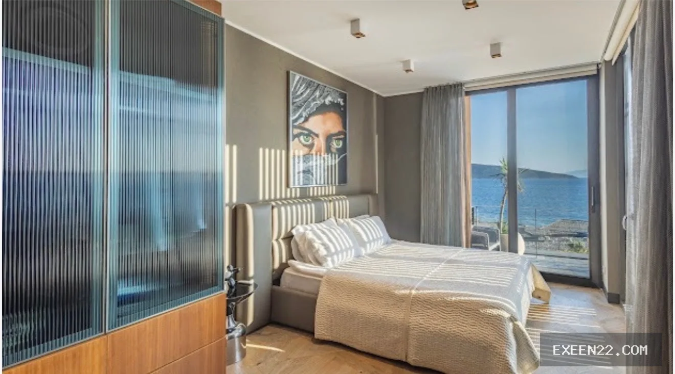 BODRUM KUMBAHÇE'DE LUXURY DENİZE SIFIR VİLLA