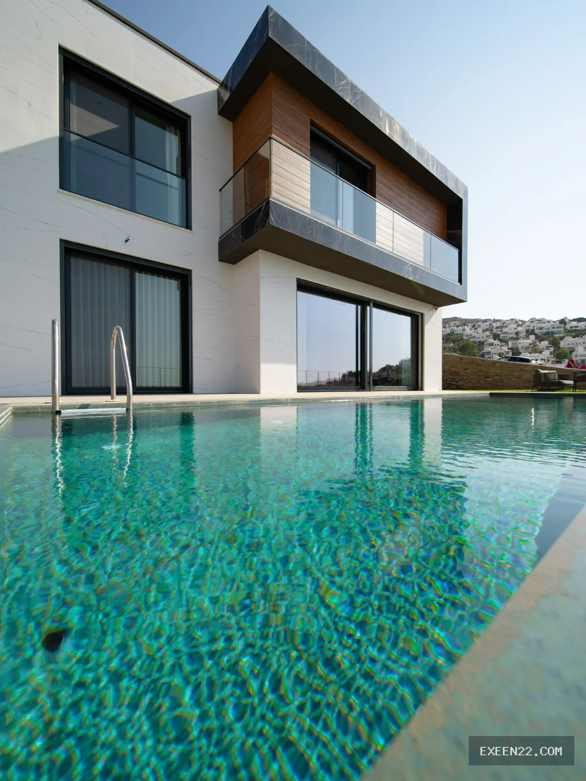 BODRUM GÜMÜŞLÜK KOYUNBABA'DA 4+1 DENİZ MANZARALI MÜSTAKİL SIFIR VİLLA