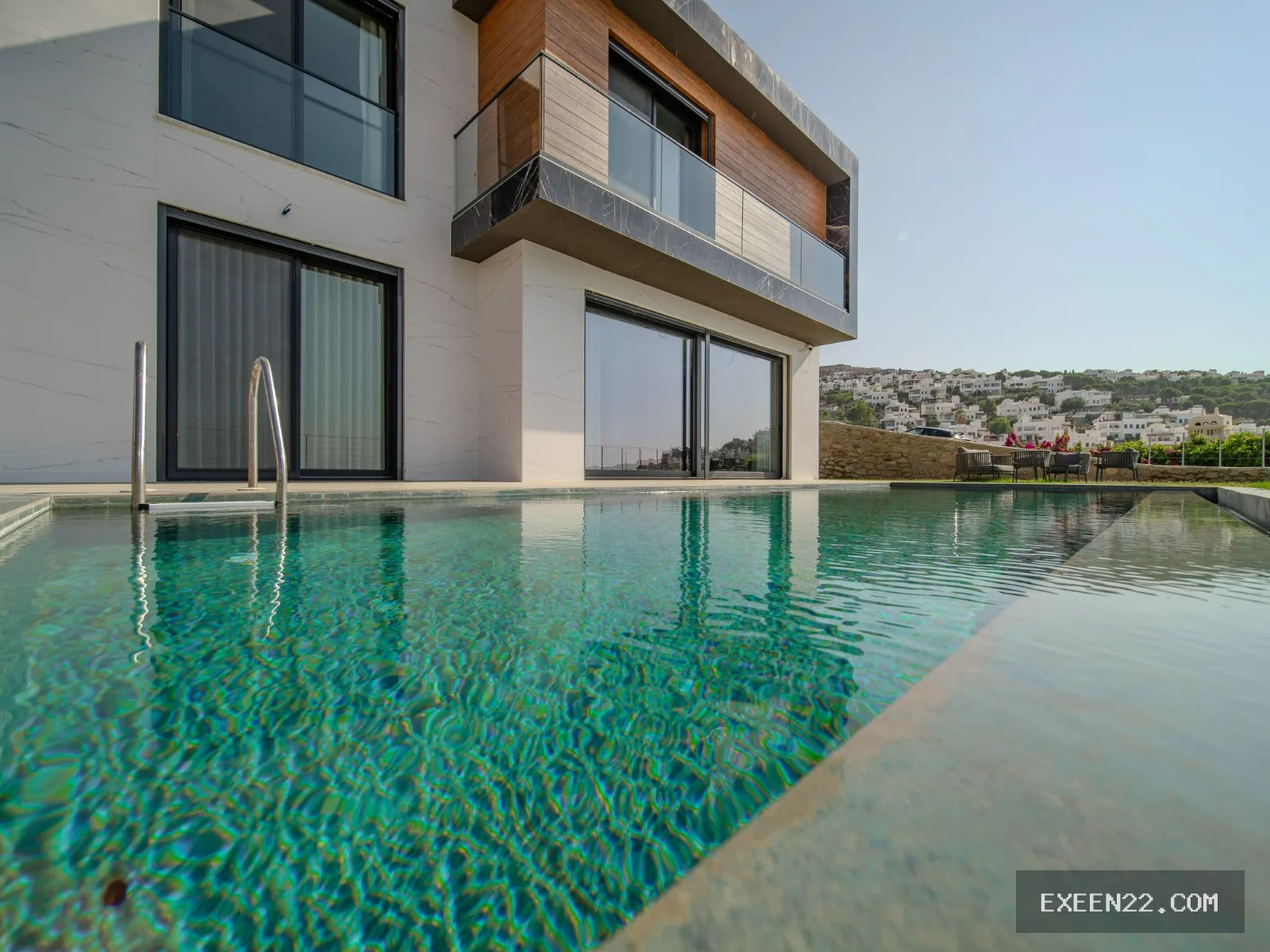 BODRUM GÜMÜŞLÜK KOYUNBABA'DA 4+1 DENİZ MANZARALI MÜSTAKİL SIFIR VİLLA