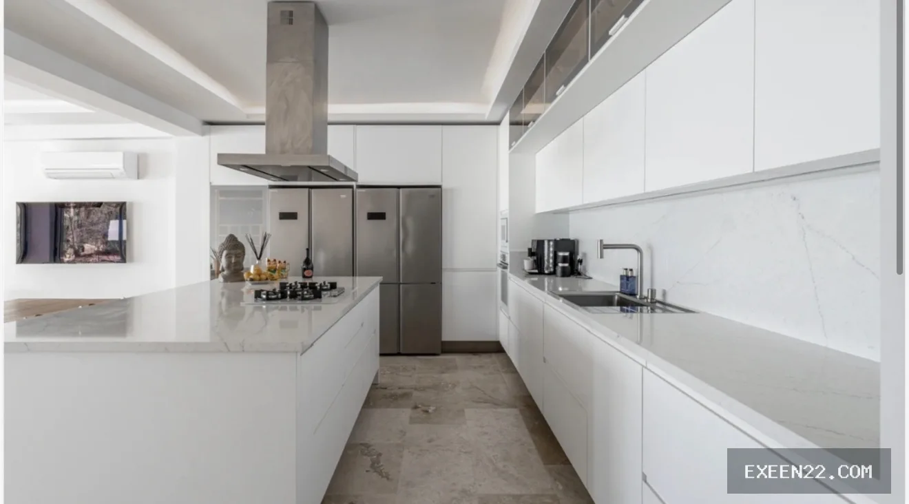 TURGUTREIS’TE DENİZ MANZARALI 1.400 m2 ARSA İÇERİSİNDE MÜSTAKİL VİLLA