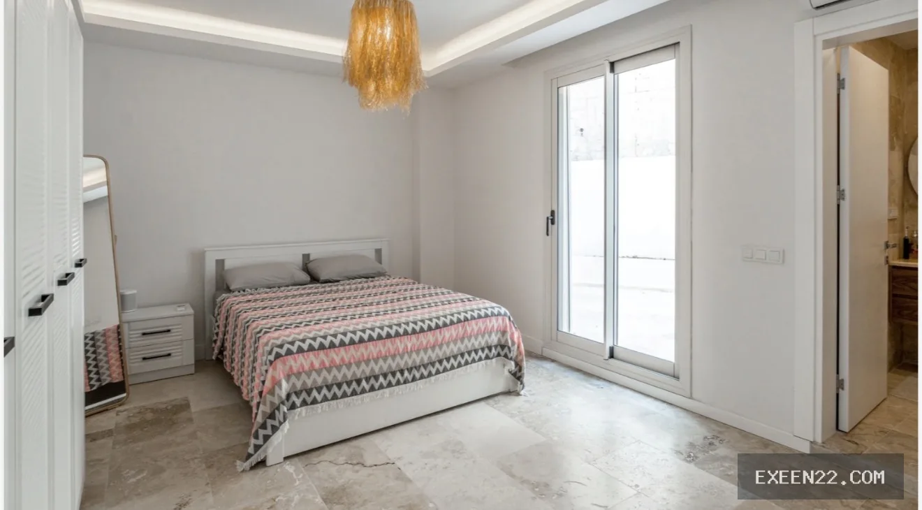 TURGUTREIS’TE DENİZ MANZARALI 1.400 m2 ARSA İÇERİSİNDE MÜSTAKİL VİLLA