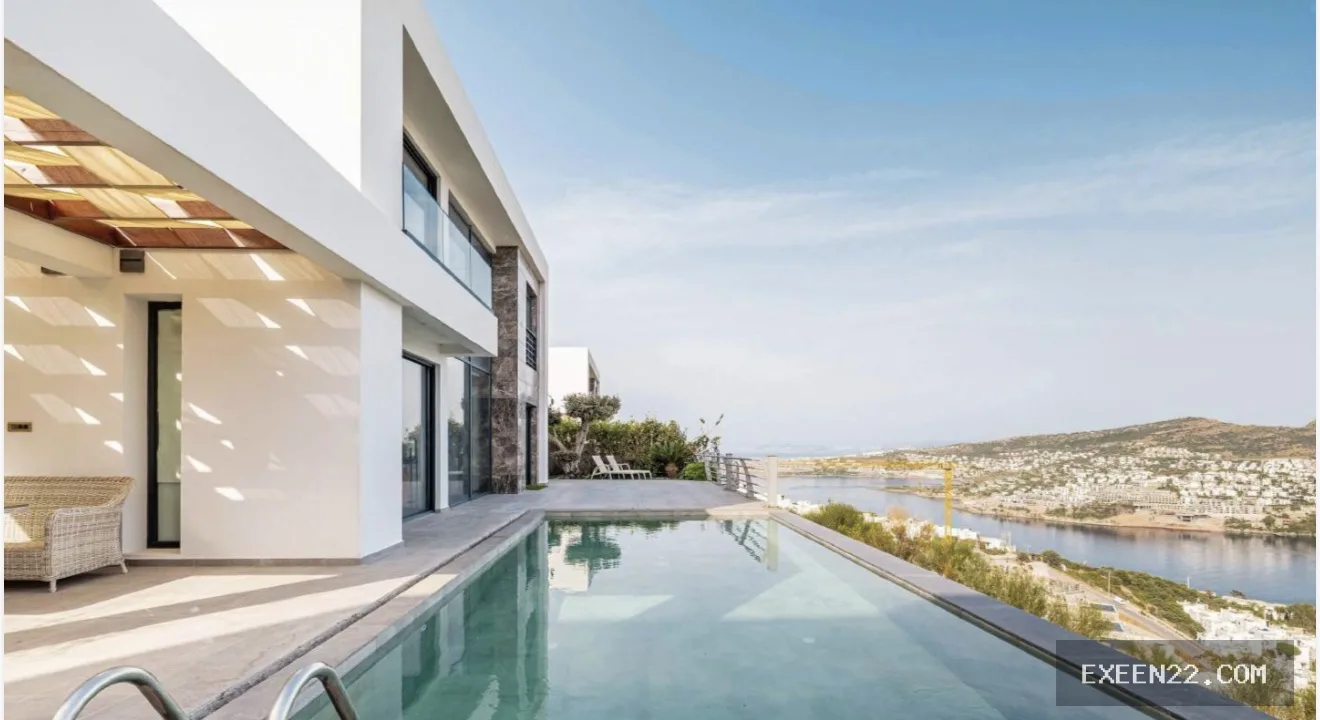 BODRUM GÜNDOĞAN'DA EŞSİZ DENİZ MANZARALI 5+1  LUXURY VİLLA