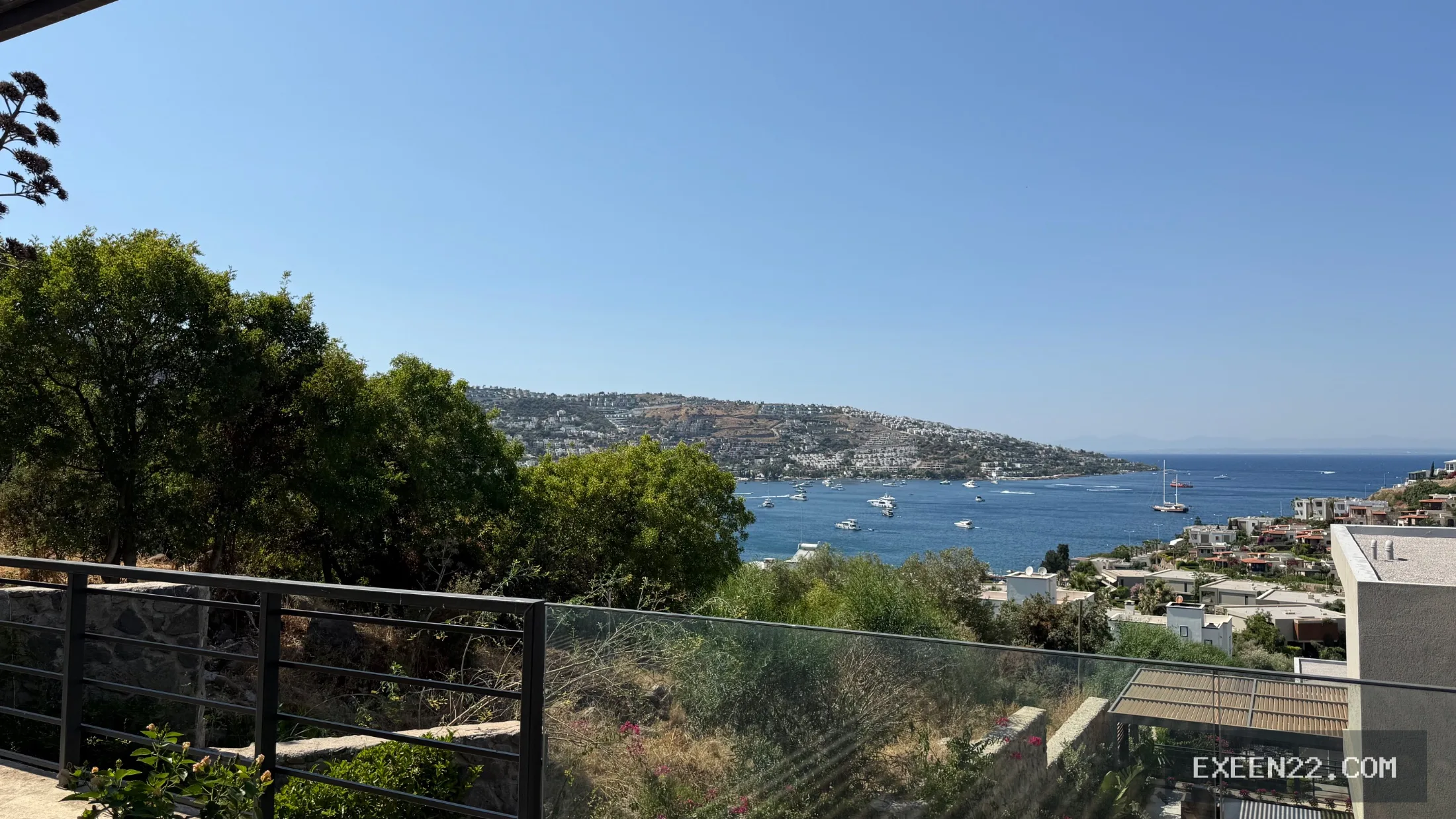GÜNDOĞANDA DENİZE SIFIR SATILIK 5+1 VİLLA