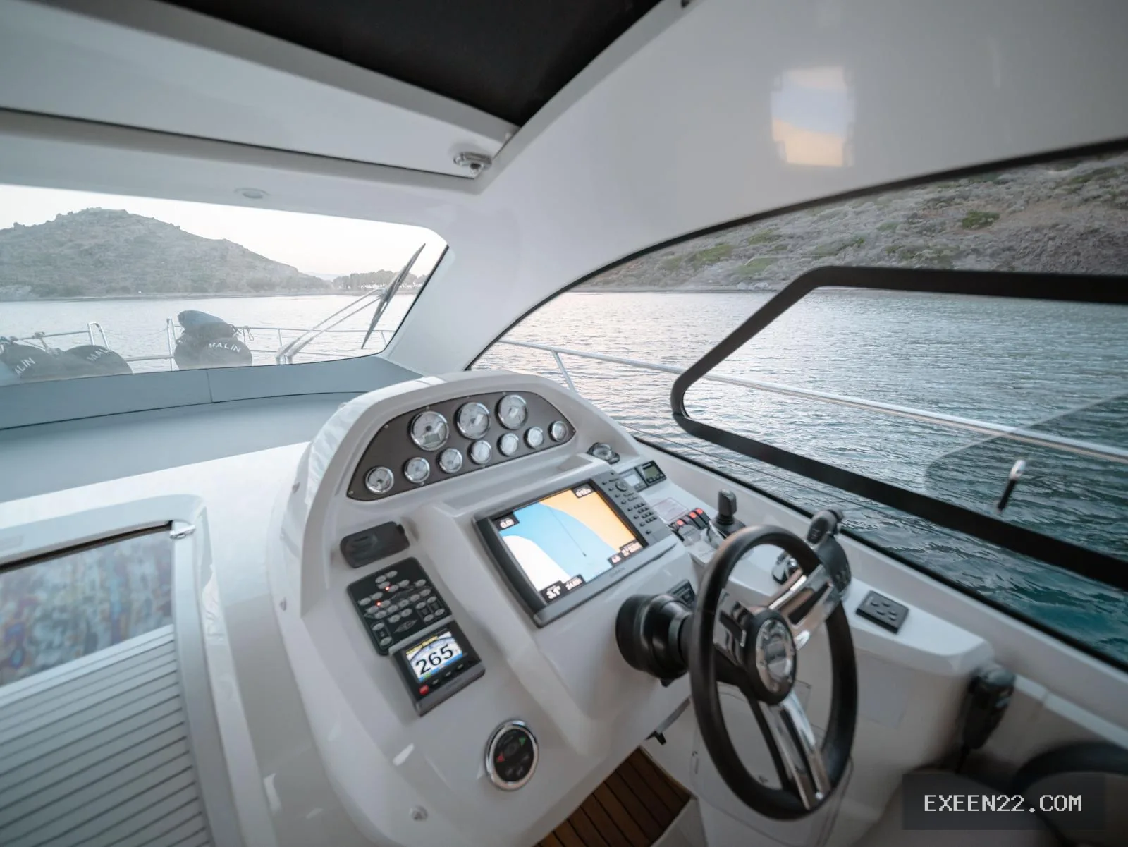 BAVARIA 2014 SPORT  44 HT TÜRK BAYRAKLI  BODRUM YALIKAVAK'TA