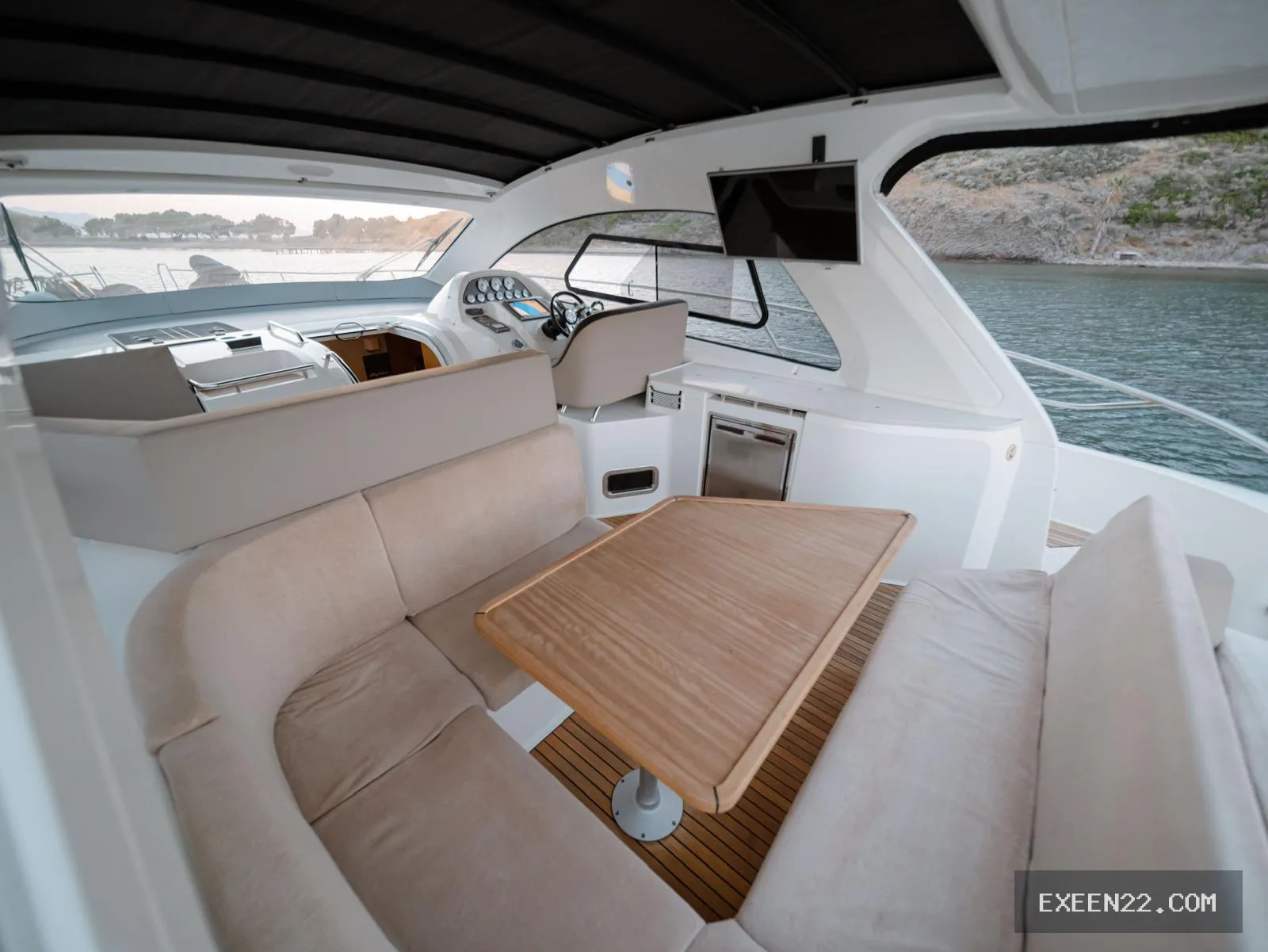 BAVARIA 2014 SPORT  44 HT TÜRK BAYRAKLI  BODRUM YALIKAVAK'TA
