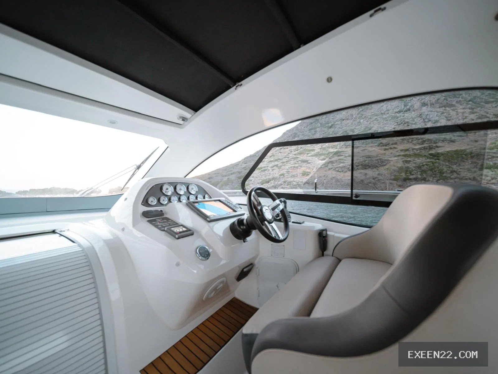 BAVARIA 2014 SPORT  44 HT TÜRK BAYRAKLI  BODRUM YALIKAVAK'TA