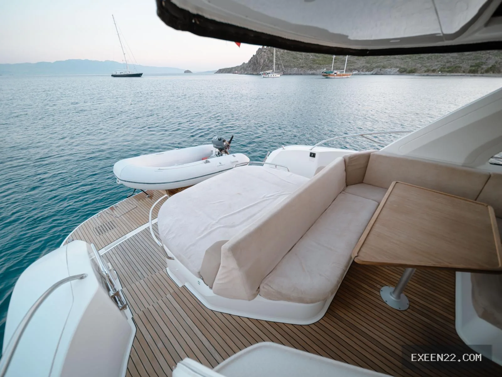 BAVARIA 2014 SPORT  44 HT TÜRK BAYRAKLI  BODRUM YALIKAVAK'TA