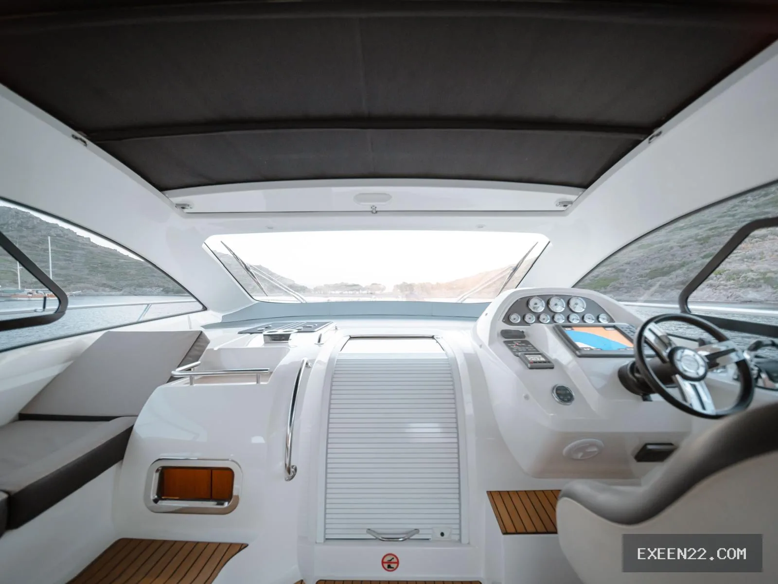 BAVARIA 2014 SPORT  44 HT TÜRK BAYRAKLI  BODRUM YALIKAVAK'TA