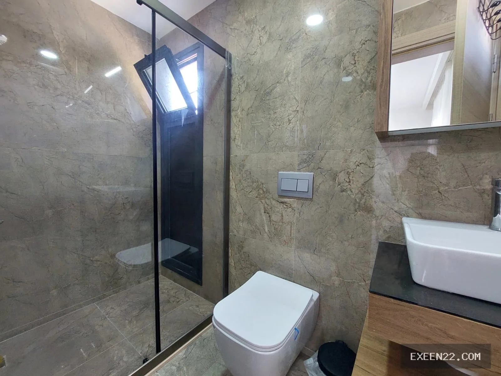 KUŞADASI AVM BÖLGESİNDE 4+1 ÖZEL HAVUZLU MÜSTAKİL VİLLA
