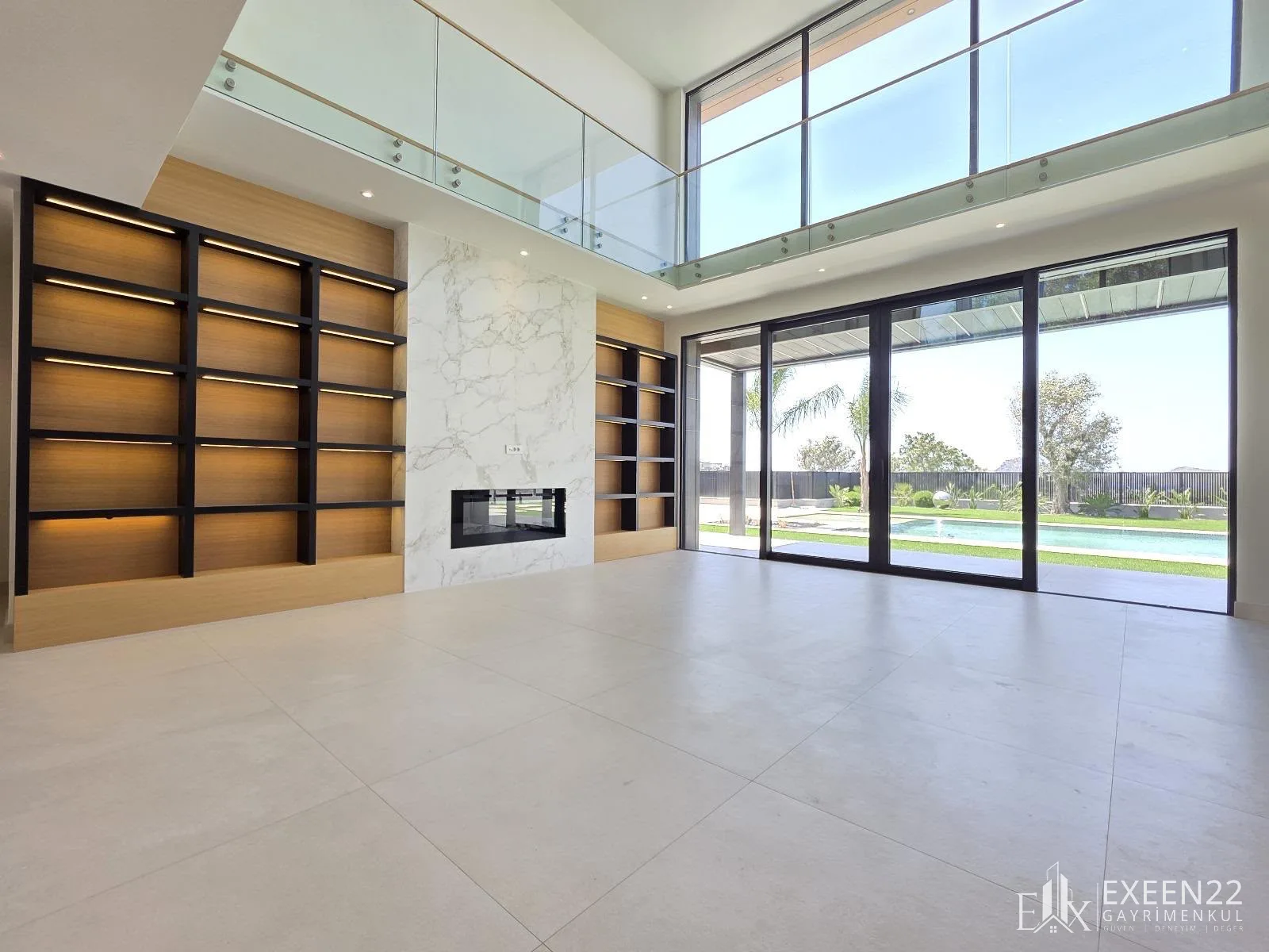 YALIKAVAK MERKEZ'DE 4+1 720 M2 ARSA İÇERİSİNDE ÖZEL HAVUZLU MÜSTAKİL LUXURY VİLLA