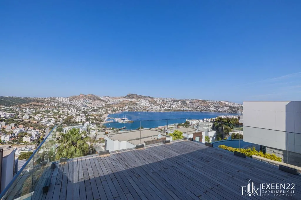 BODRUM GÜNDOĞAN KOYUNDA 5+2 DENİZ MANZARALI ÖZEL HAVUZLU LUXURY VİLLA