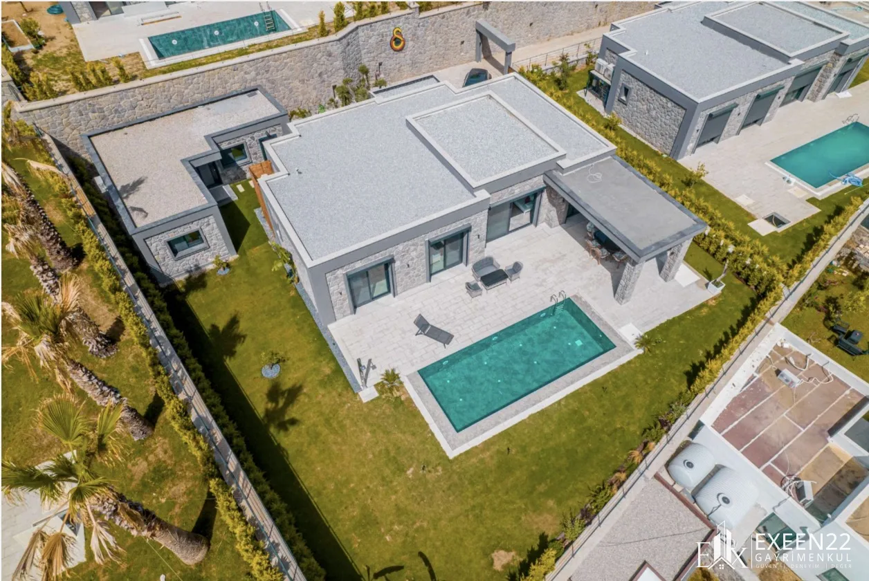 BODRUM YALIKAVAK GÖKÇEBEL’DE 5+1 TEK KATLI ÖZEL HAVUZLU MÜSTAKİL VİLLA