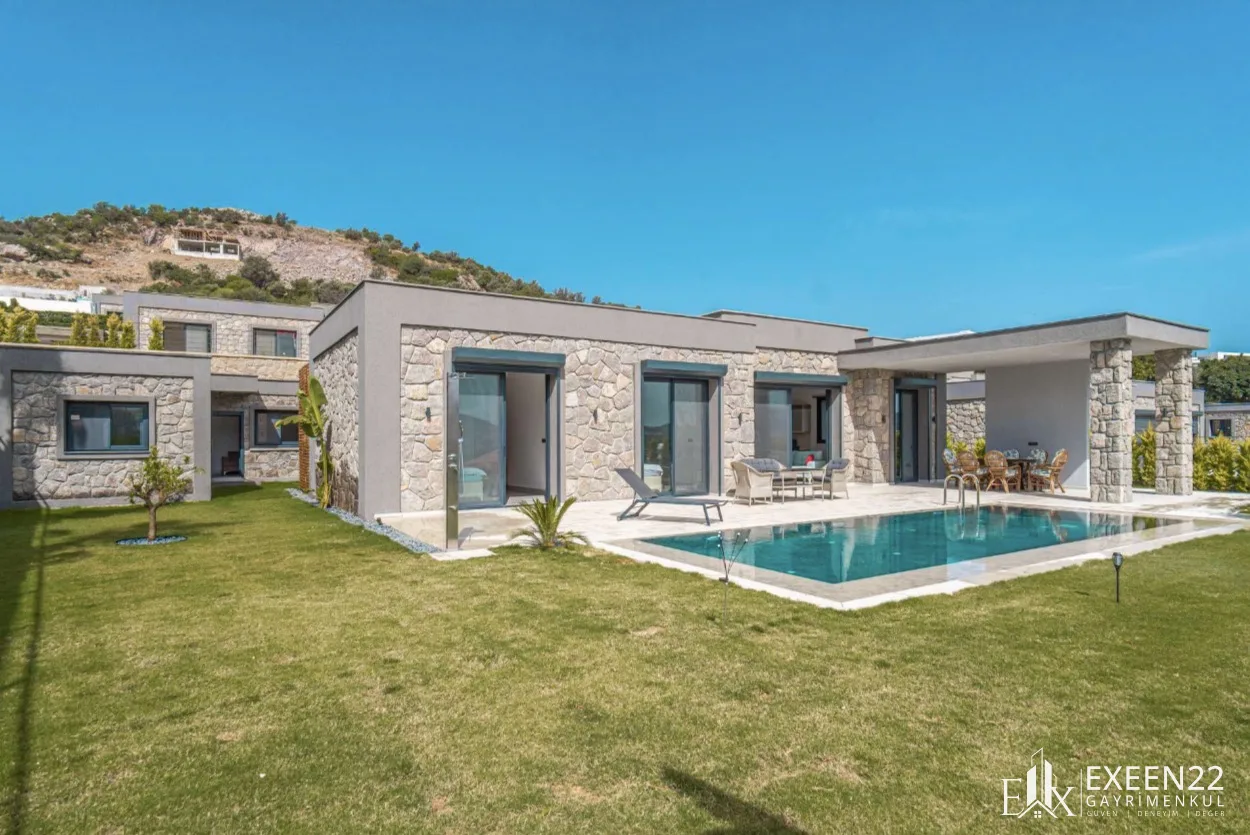BODRUM YALIKAVAK GÖKÇEBEL’DE 5+1 TEK KATLI ÖZEL HAVUZLU MÜSTAKİL VİLLA