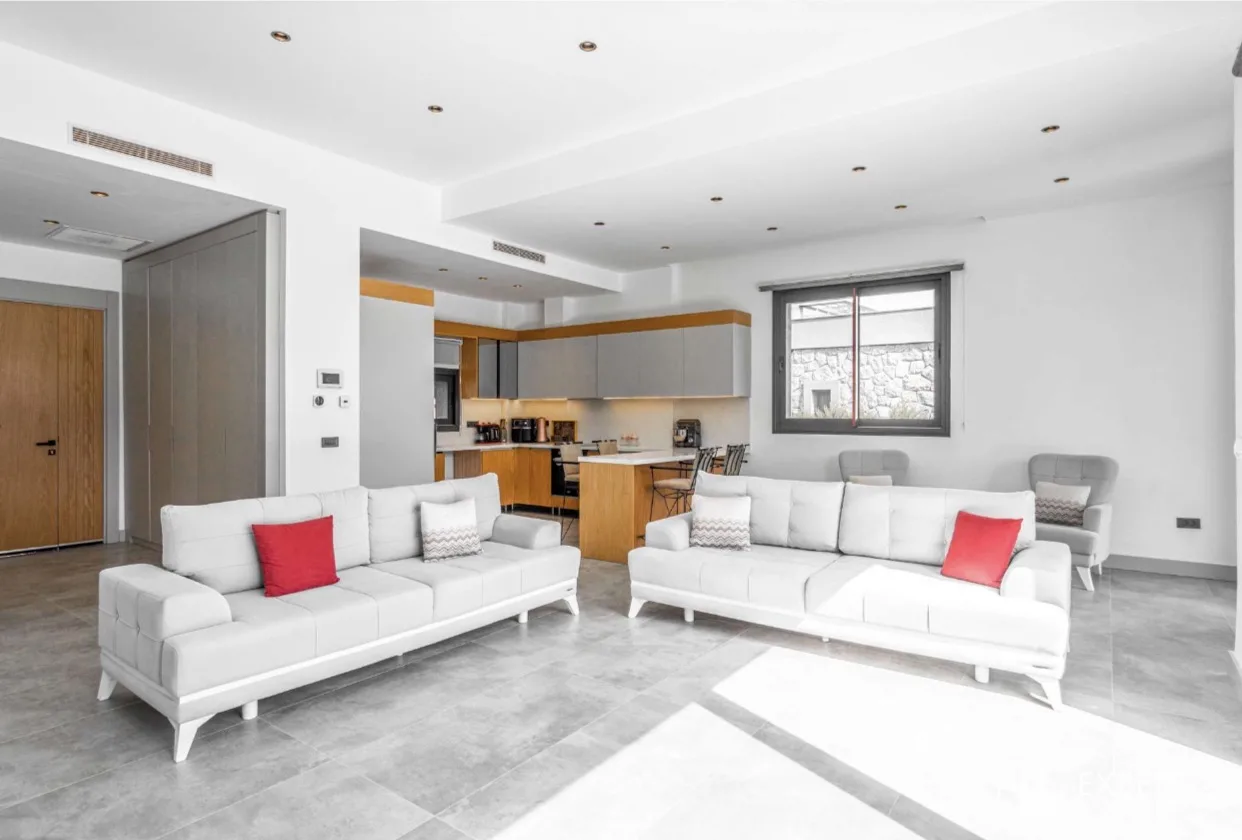 BODRUM YALIKAVAK GÖKÇEBEL’DE 5+1 TEK KATLI ÖZEL HAVUZLU MÜSTAKİL VİLLA
