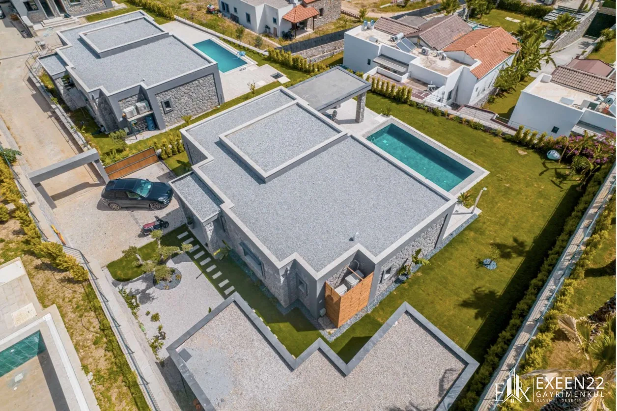 BODRUM YALIKAVAK GÖKÇEBEL’DE 5+1 TEK KATLI ÖZEL HAVUZLU MÜSTAKİL VİLLA
