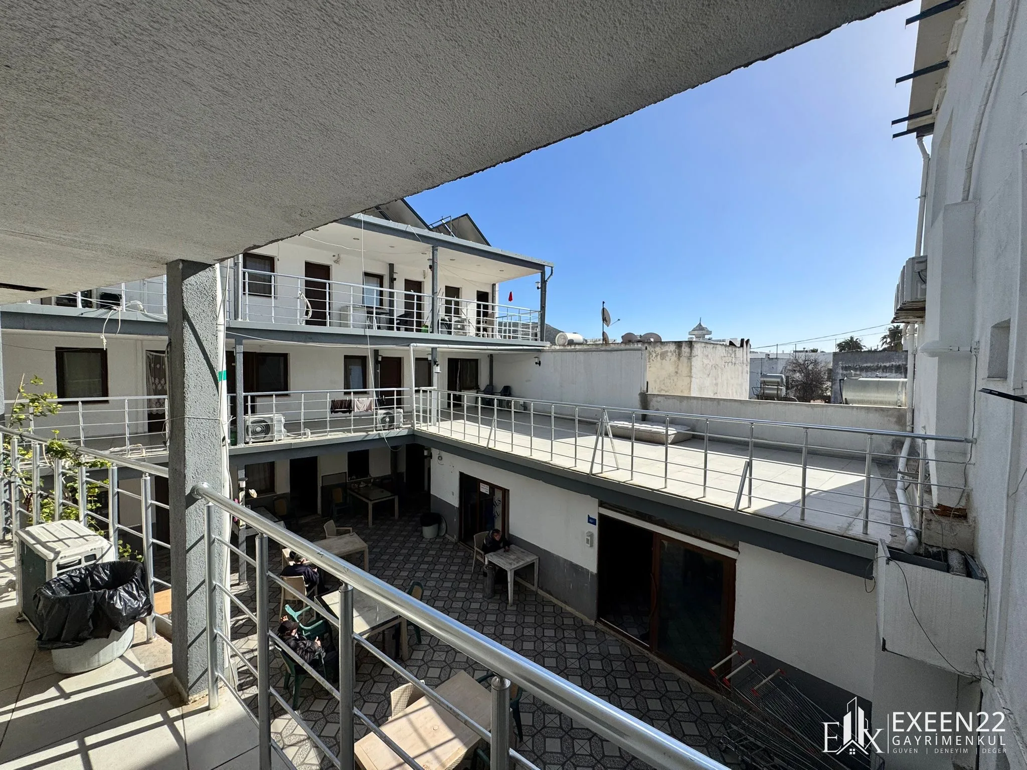 BODRUM MERKEZ’DE 48 ODALI ACİL SATILIK HOTEL