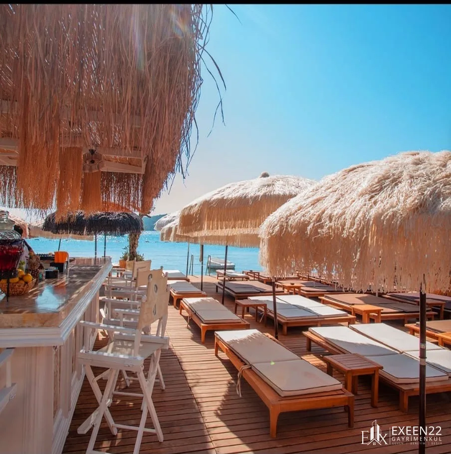 BODRUM TÜRKBÜKÜNDE DENİZE SIFIR 9 ODALI HOTEL GECE KULÜBÜ BEACH