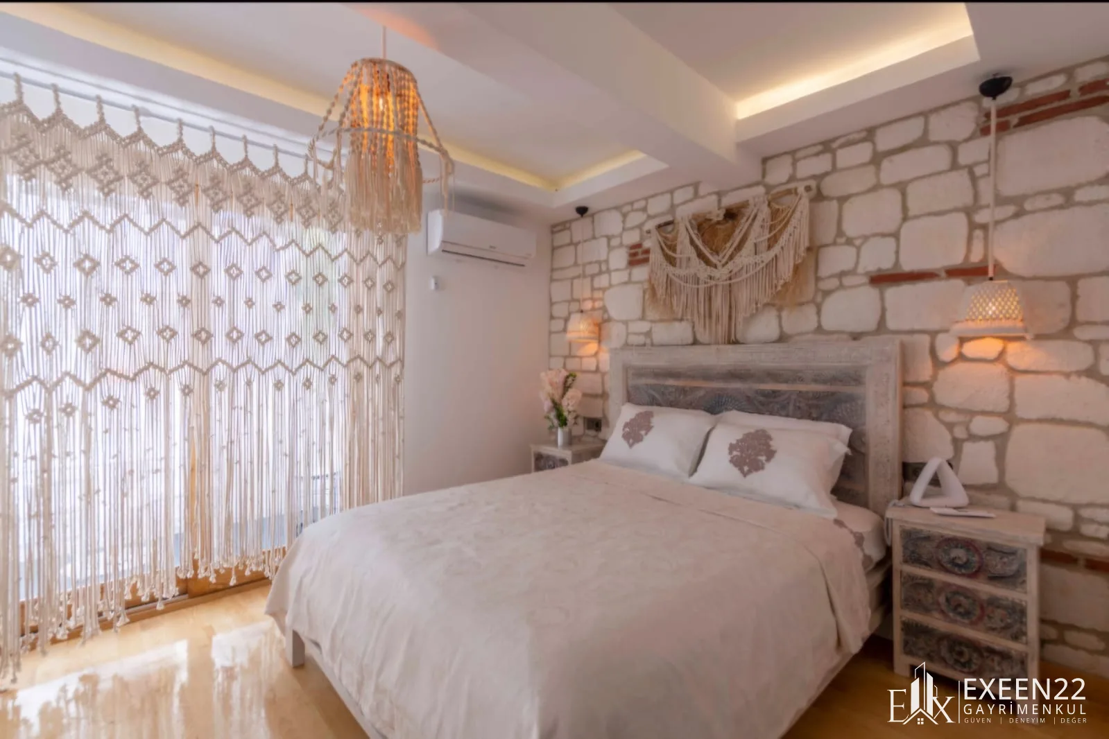BODRUM TÜRKBÜKÜNDE DENİZE SIFIR 9 ODALI HOTEL GECE KULÜBÜ BEACH