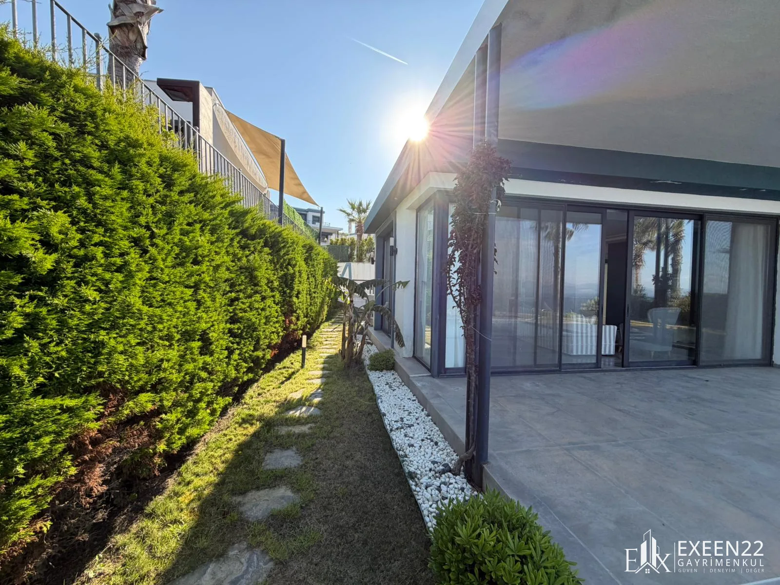 BODRUM GÜNDOĞAN DENİZ MANZARALI TEK KATLI 3+1 MÜSTAKİL VİLLA