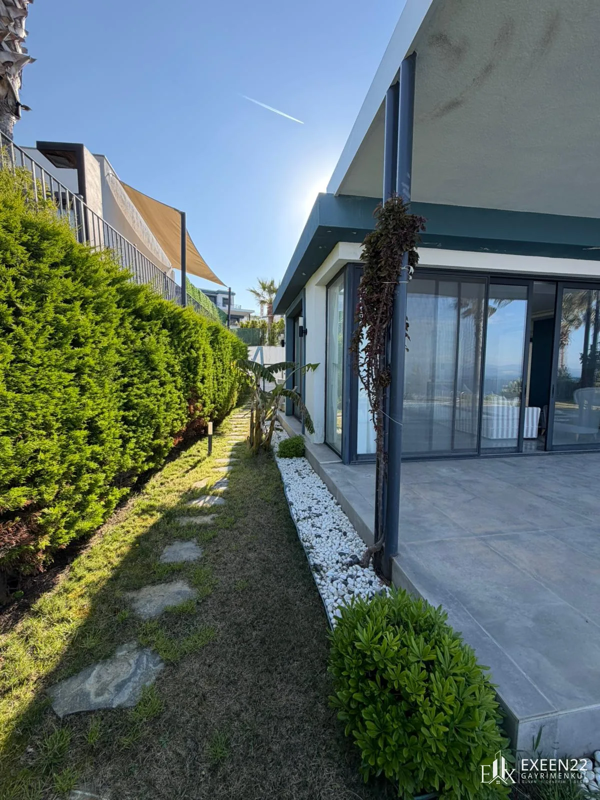 BODRUM GÜNDOĞAN DENİZ MANZARALI TEK KATLI 3+1 MÜSTAKİL VİLLA