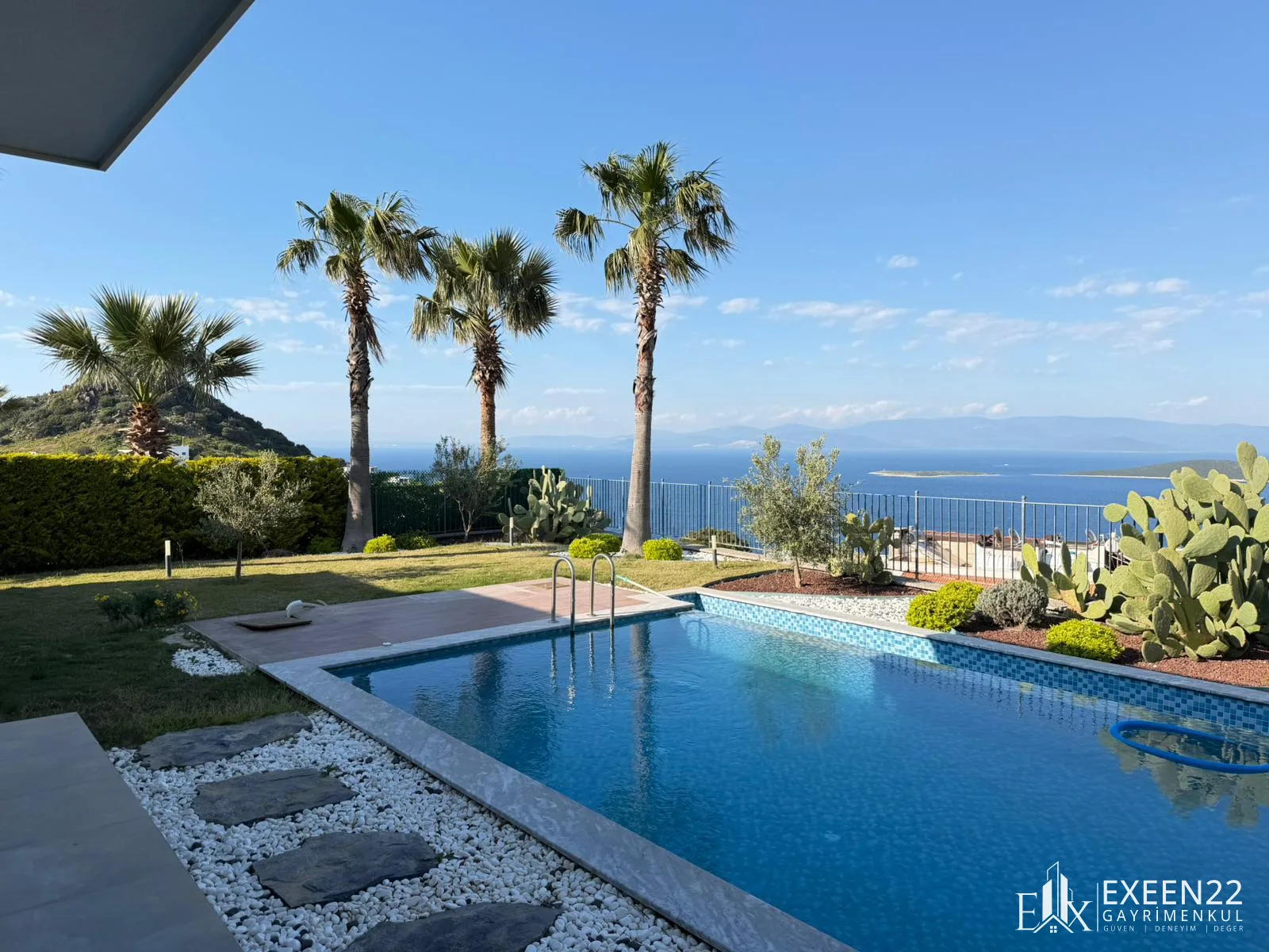 BODRUM GÜNDOĞAN DENİZ MANZARALI TEK KATLI 3+1 MÜSTAKİL VİLLA