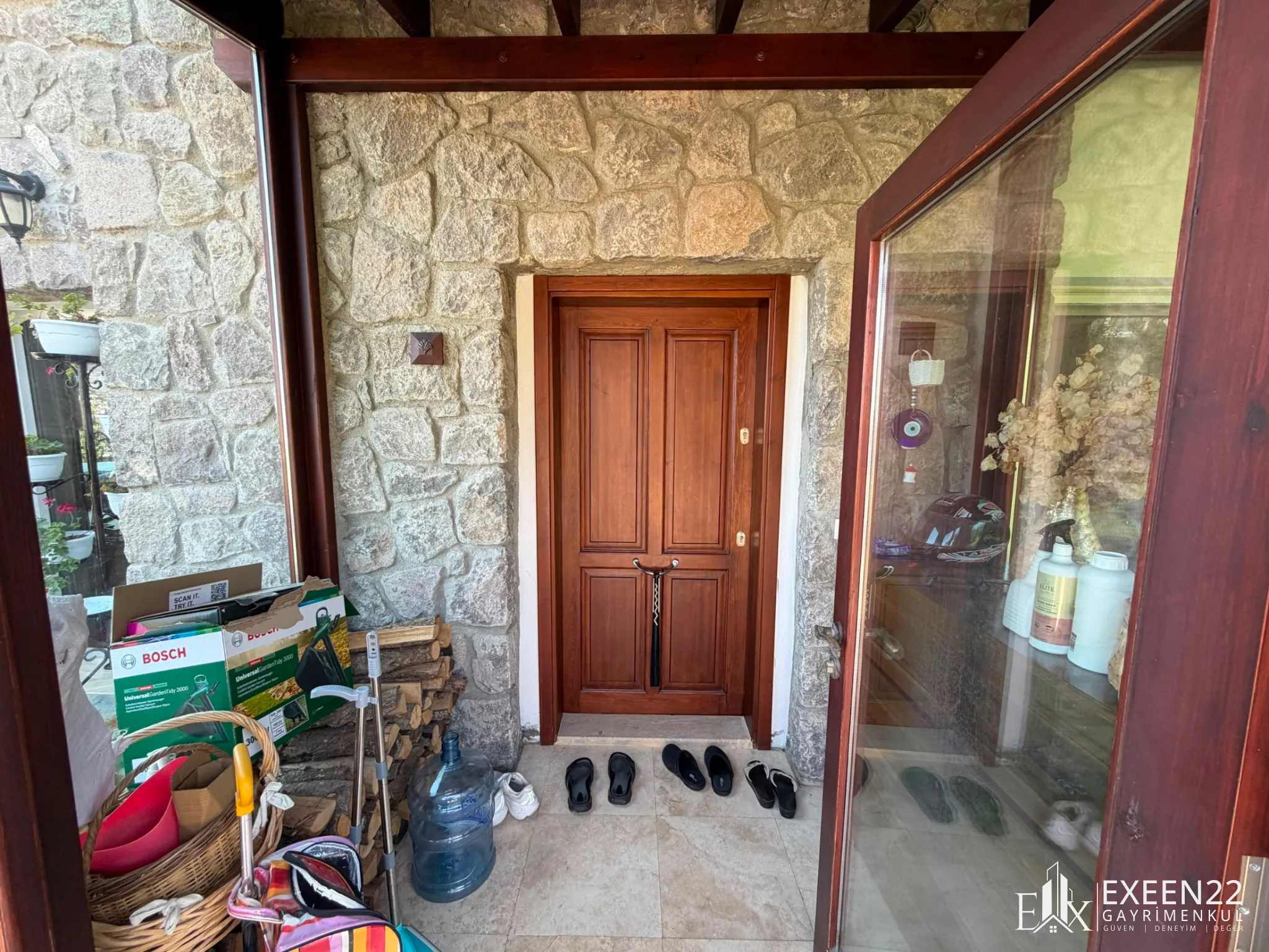 GÜNDOĞAN DA SATILIK MÜSTAKİL 5+1 VİLLA