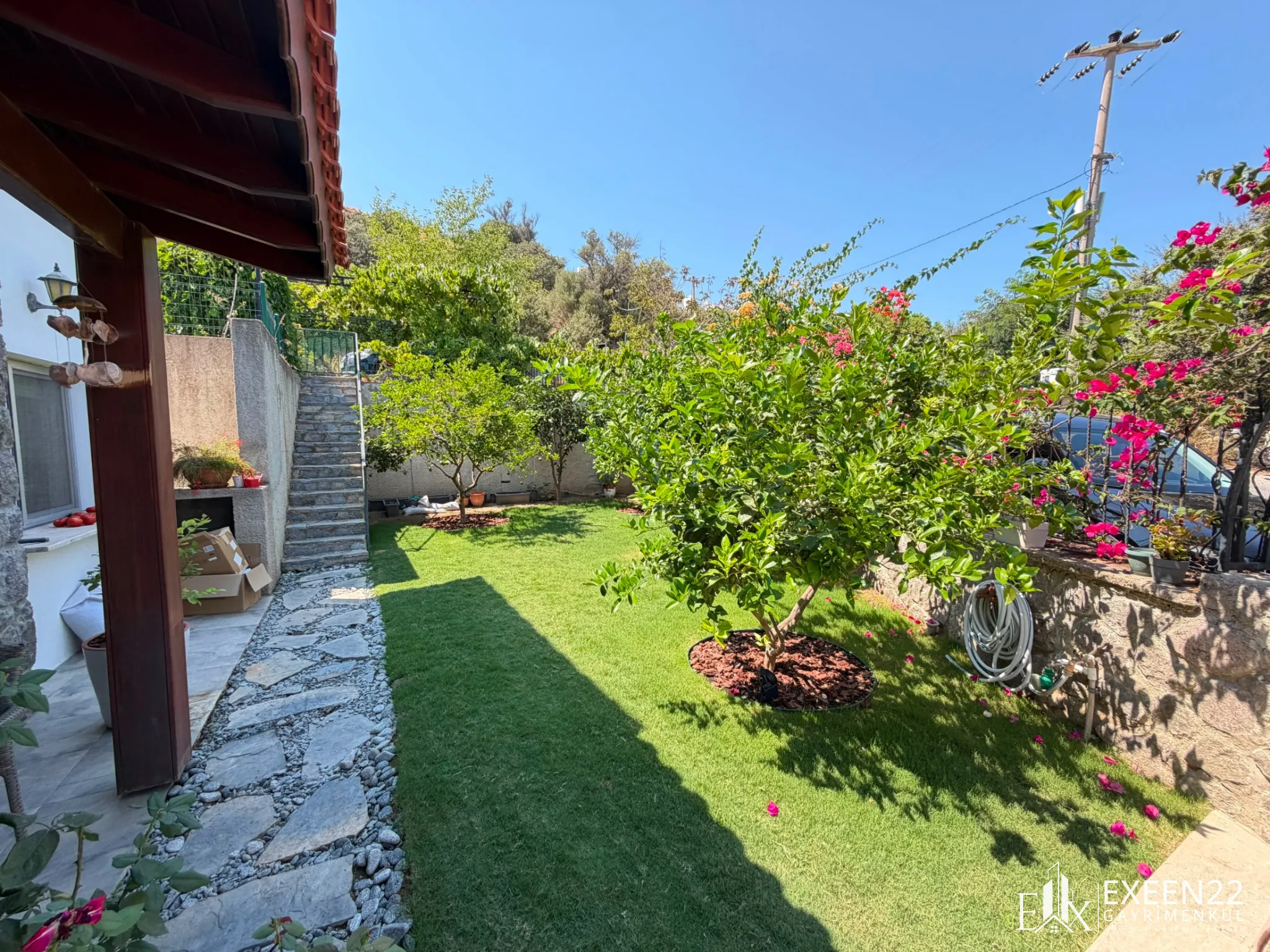 GÜNDOĞAN DA SATILIK MÜSTAKİL 5+1 VİLLA