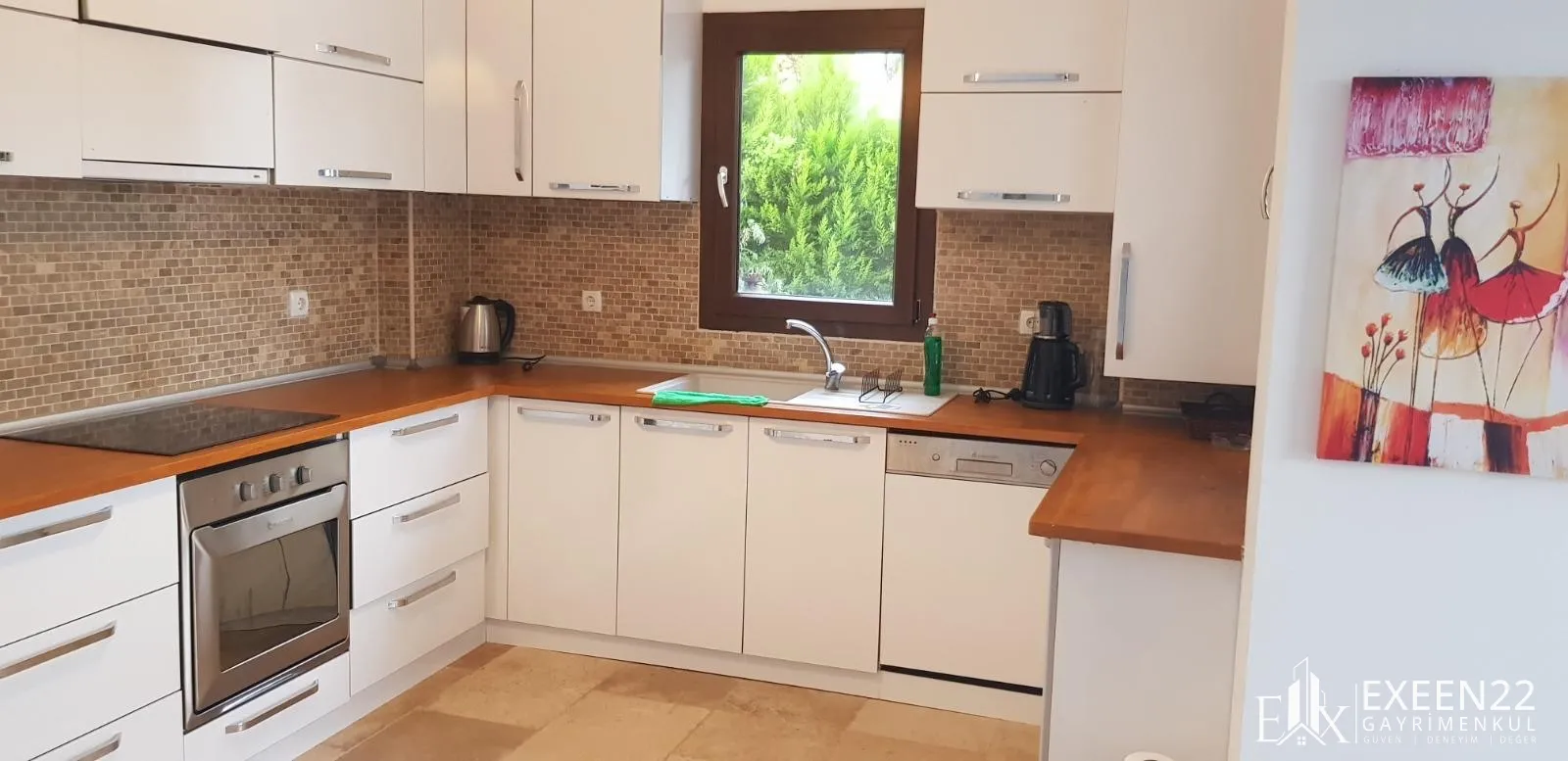 BODRUM GÜNDOĞAN'DA 3+1 ÖZEL HAVUZLU MÜSTAKİL SATILIK VİLLA
