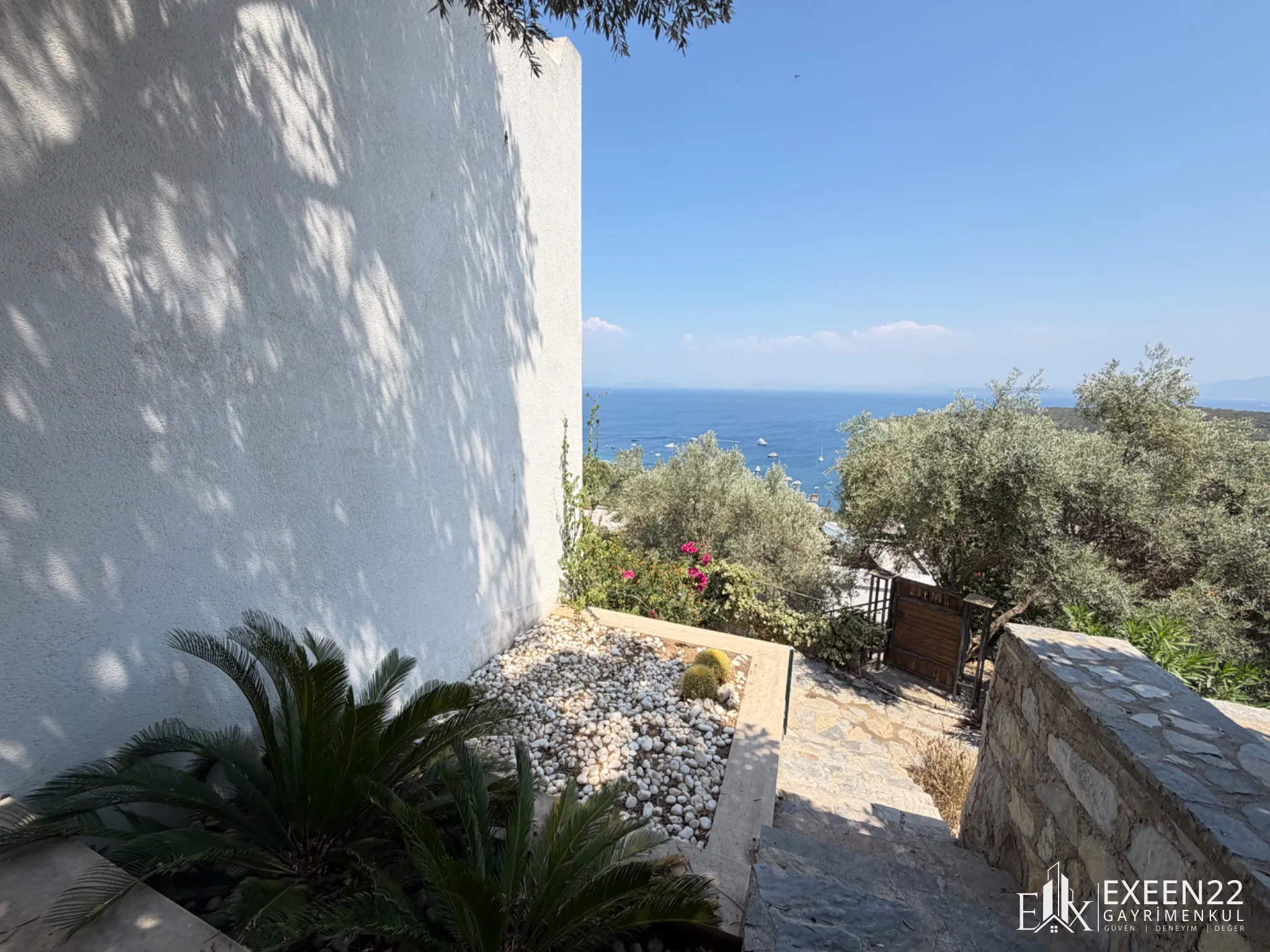 BODRUM TÜRKBÜKÜ HEBİL KOYUNDA 4+1  ÖZEL PLAJLI VİLLA