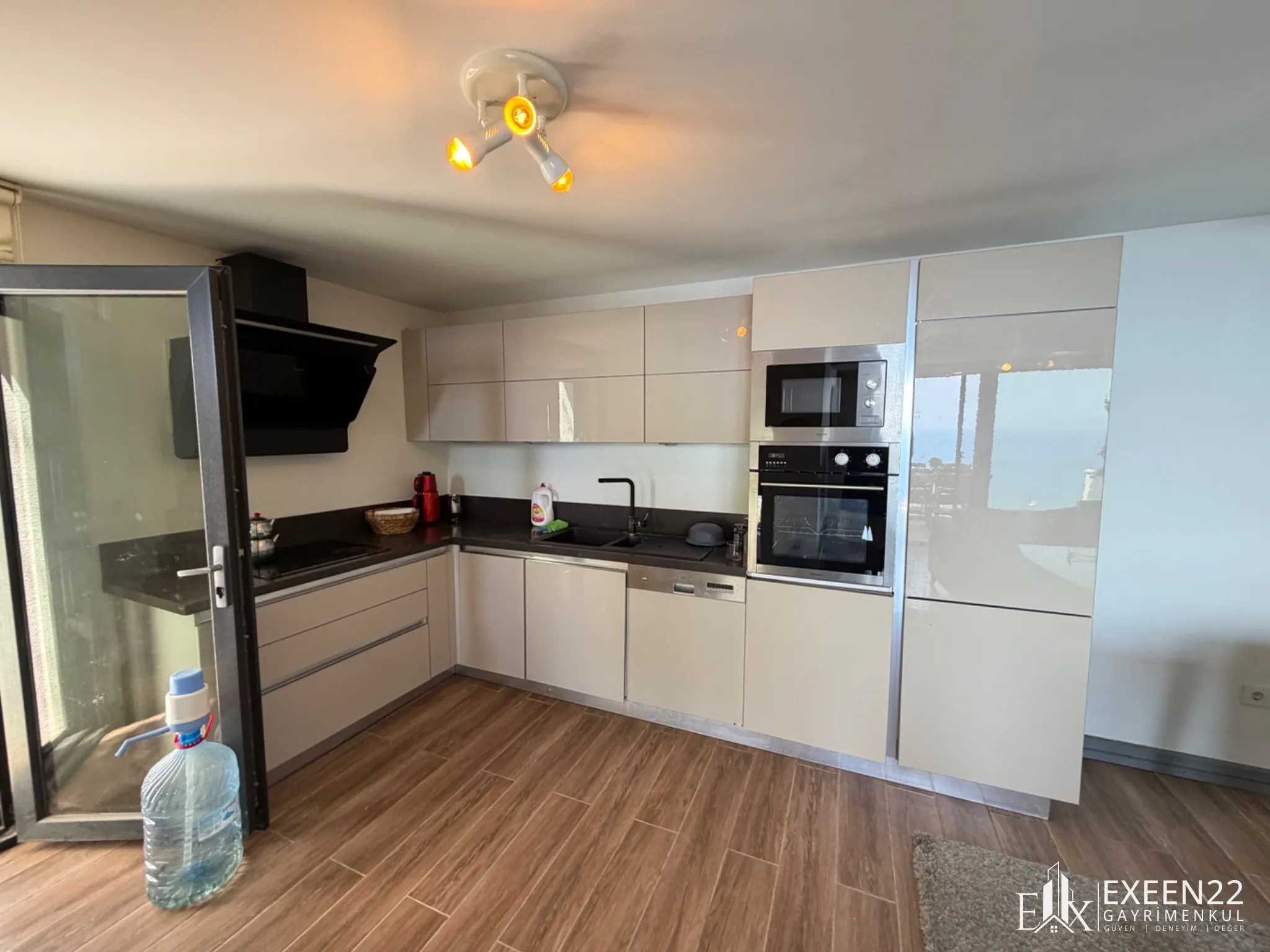 BODRUM TÜRKBÜKÜ HEBİL KOYUNDA 4+1  ÖZEL PLAJLI VİLLA