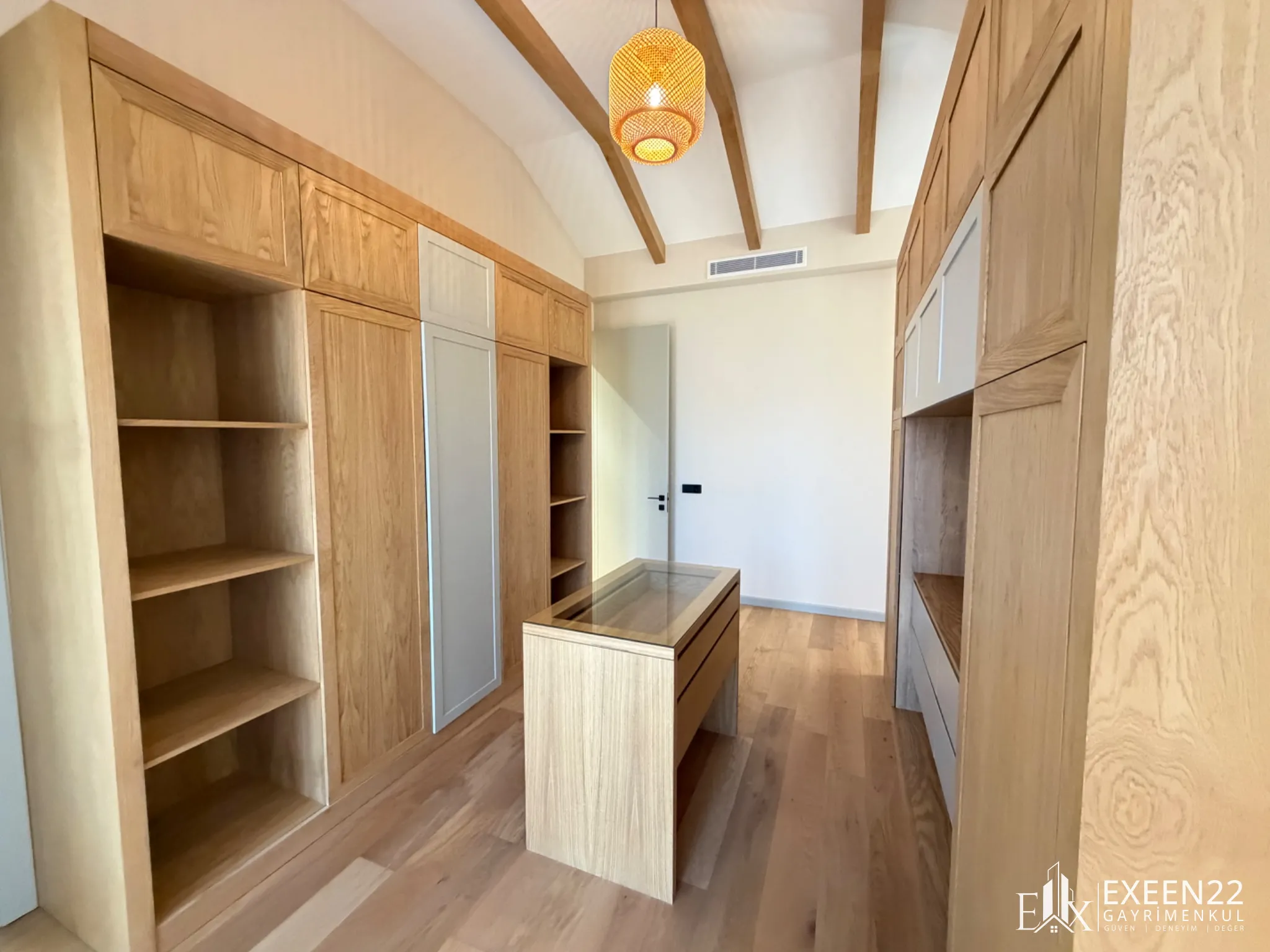 BODRUM TORBA LUXURY 4+2 SIFIR MALİKANELER