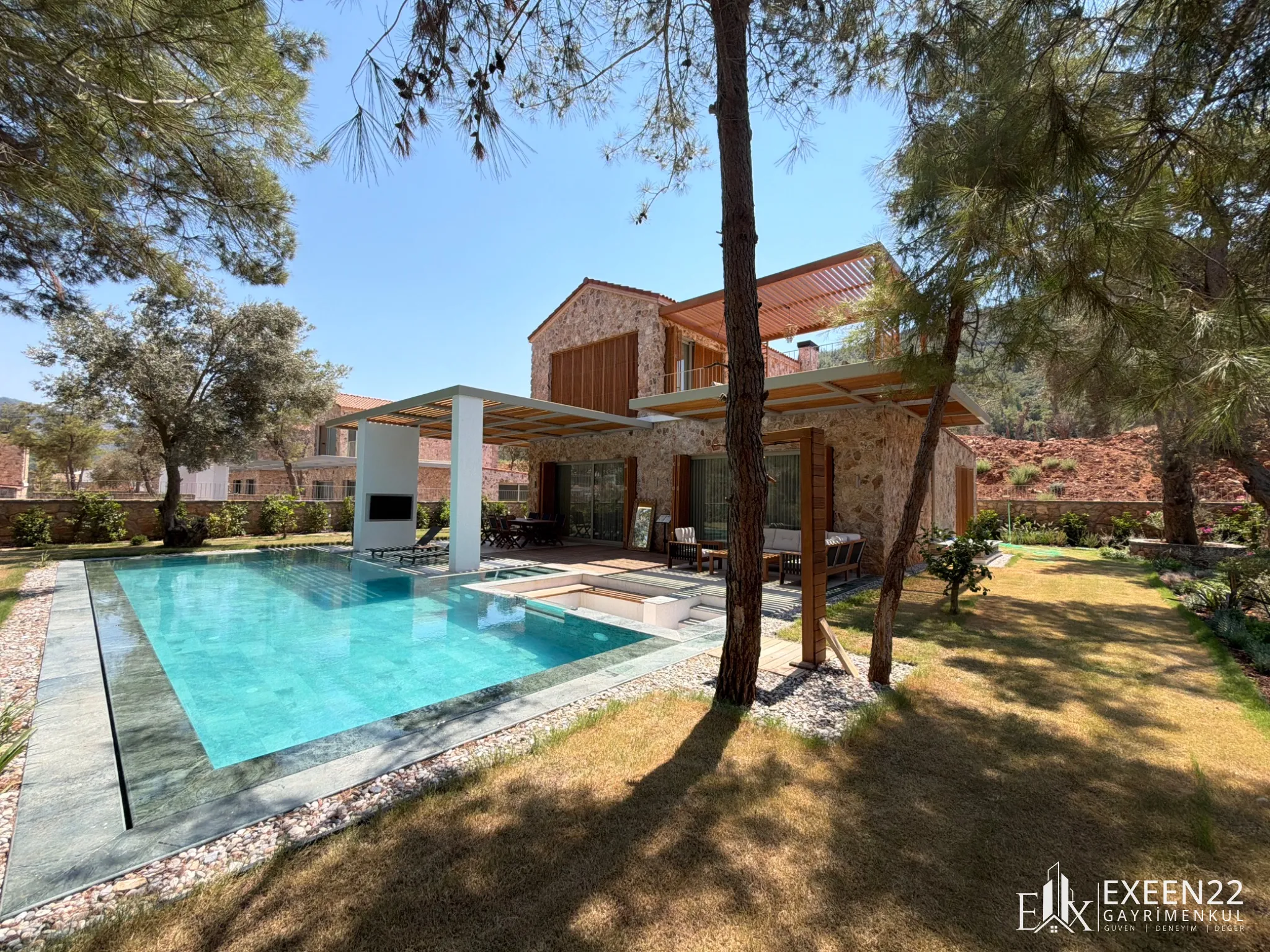 BODRUM TORBA LUXURY 4+2 SIFIR MALİKANELER