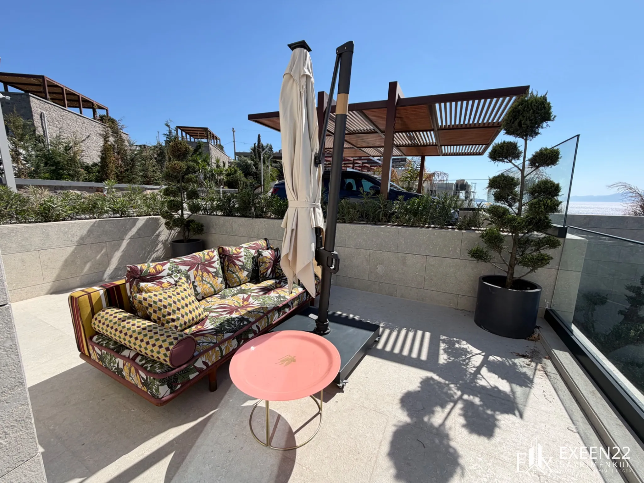 BODRUM GÜMÜŞLÜK  KOYUNBABA'DA DENİZE SIFIR SİTE İÇERİSİNDE EXCLUSİVE  MÜSTAKİL VİLLA