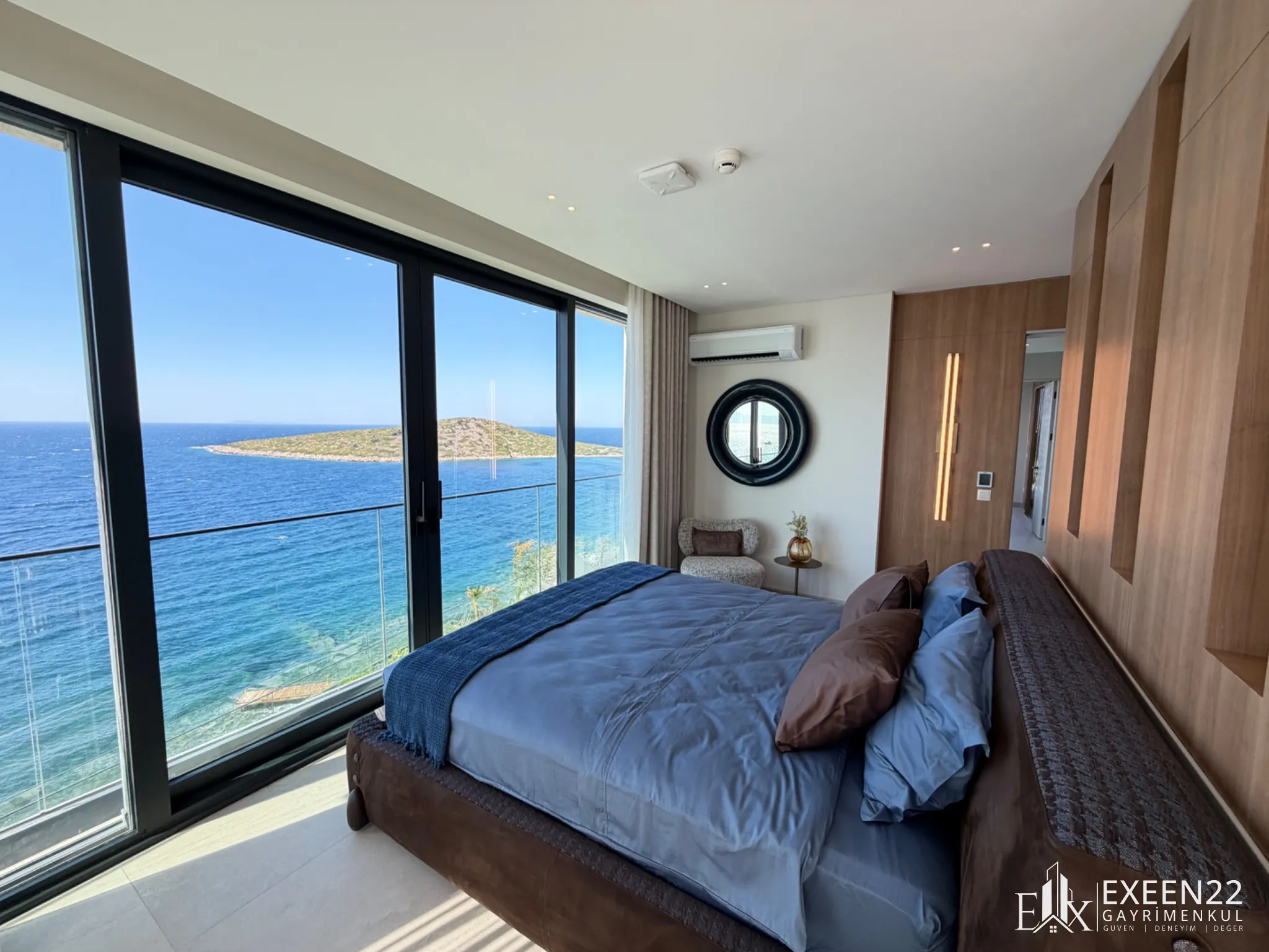 BODRUM GÜMÜŞLÜK  KOYUNBABA'DA DENİZE SIFIR SİTE İÇERİSİNDE EXCLUSİVE  MÜSTAKİL VİLLA