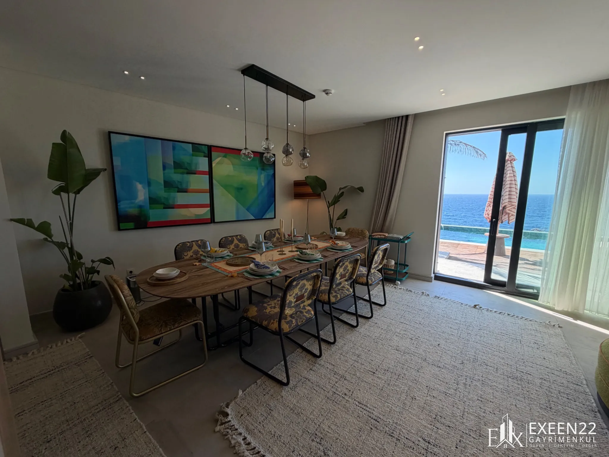 BODRUM GÜMÜŞLÜK  KOYUNBABA'DA DENİZE SIFIR SİTE İÇERİSİNDE EXCLUSİVE  MÜSTAKİL VİLLA