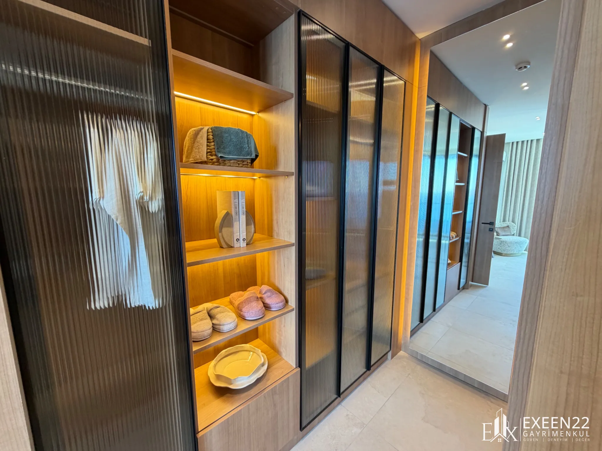 BODRUM GÜMÜŞLÜK  KOYUNBABA'DA DENİZE SIFIR SİTE İÇERİSİNDE EXCLUSİVE  MÜSTAKİL VİLLA