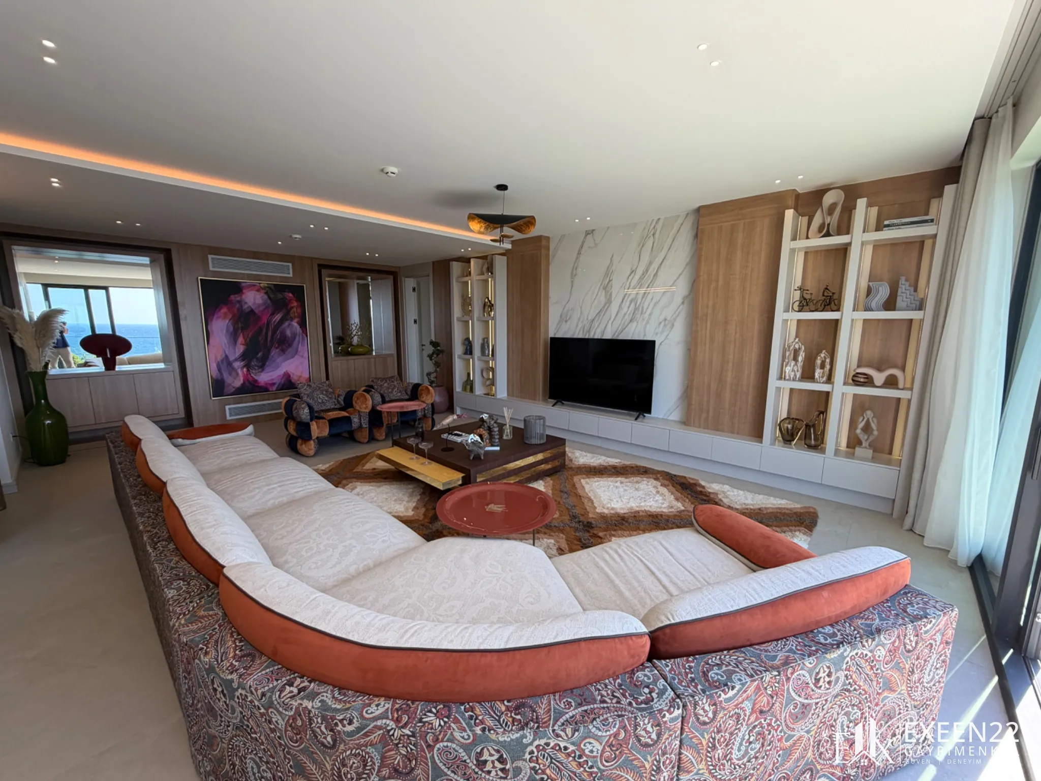 BODRUM GÜMÜŞLÜK  KOYUNBABA'DA DENİZE SIFIR SİTE İÇERİSİNDE EXCLUSİVE  MÜSTAKİL VİLLA