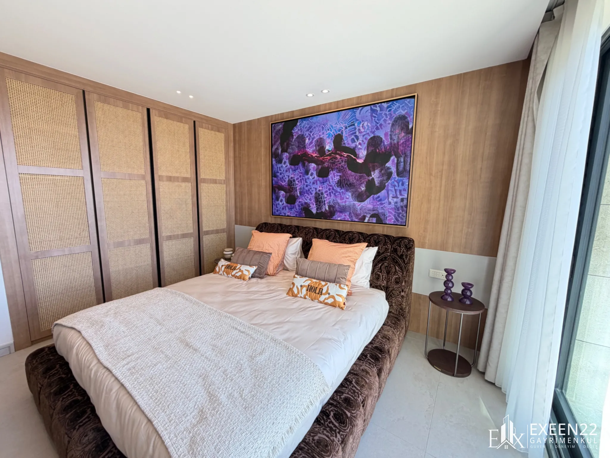 BODRUM GÜMÜŞLÜK  KOYUNBABA'DA DENİZE SIFIR SİTE İÇERİSİNDE EXCLUSİVE  MÜSTAKİL VİLLA