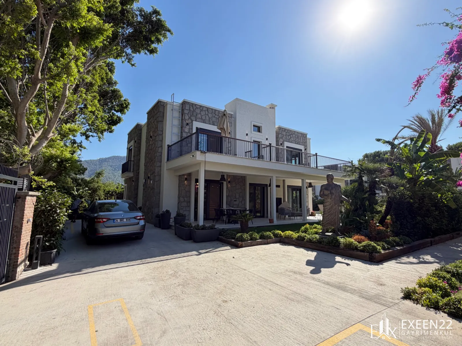 BODRUM GÖLKÖY'DE DENİZE SIFIR ÖZEL HAVUZLU  SIFIR  LUXURY VİLLA