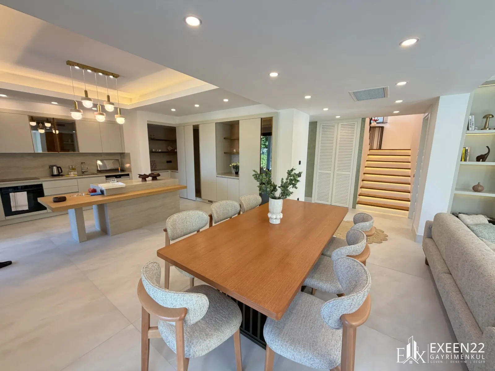 BODRUM GÖLKÖY'DE DENİZE SIFIR ÖZEL HAVUZLU  SIFIR  LUXURY VİLLA