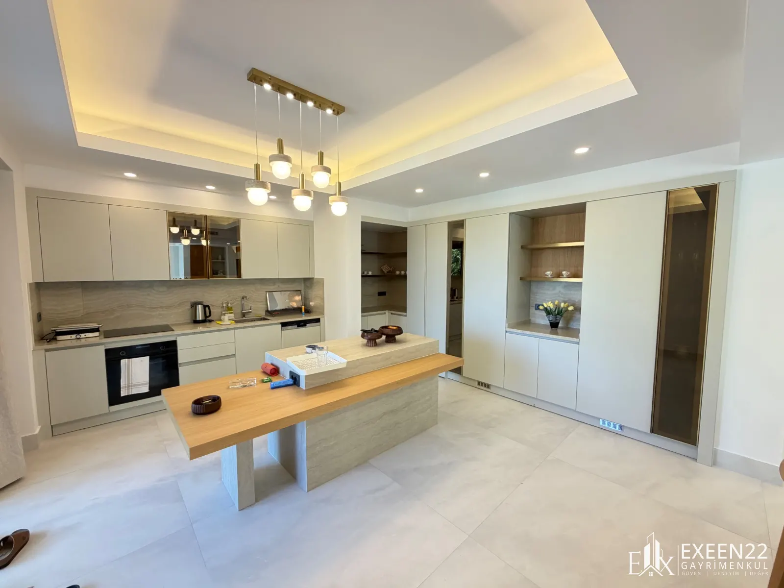 BODRUM GÖLKÖY'DE DENİZE SIFIR ÖZEL HAVUZLU  SIFIR  LUXURY VİLLA