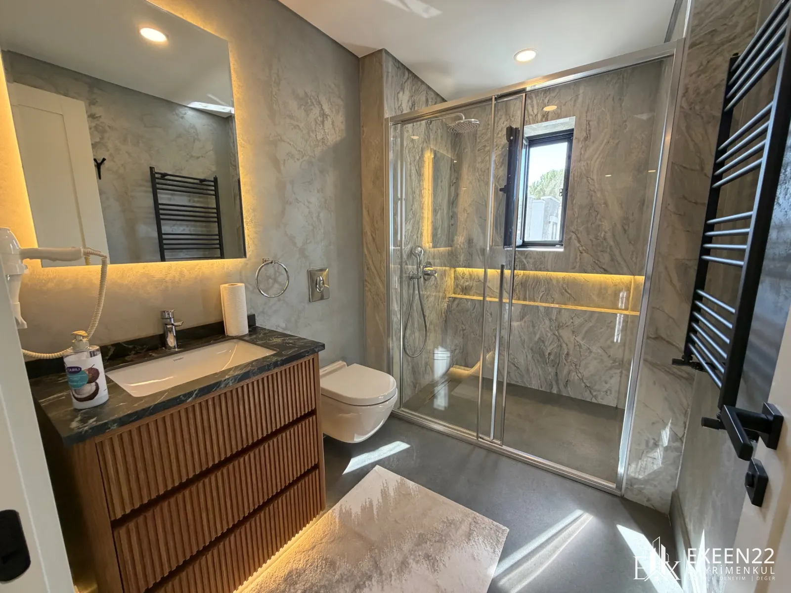 BODRUM GÖLKÖY'DE DENİZE SIFIR ÖZEL HAVUZLU  SIFIR  LUXURY VİLLA