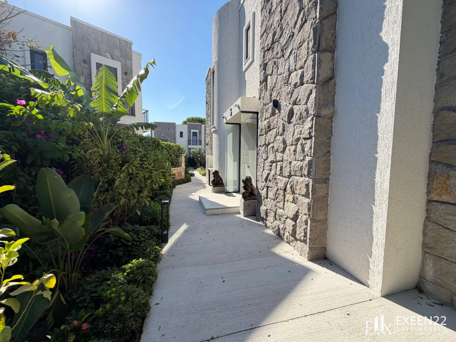 BODRUM GÖLKÖY'DE DENİZE SIFIR ÖZEL HAVUZLU  SIFIR  LUXURY VİLLA